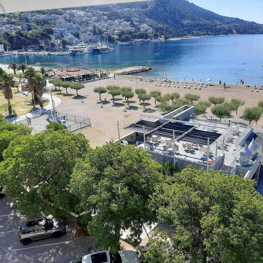 Apartman Nora Omis Bagian luar foto